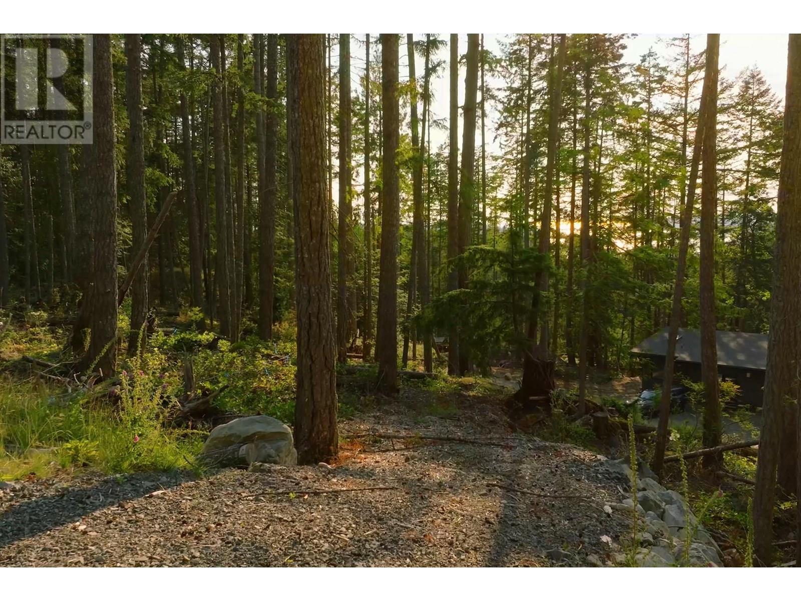 786 Hayes Road, Bowen Island, British Columbia  V0N 1G2 - Photo 3 - R3017985