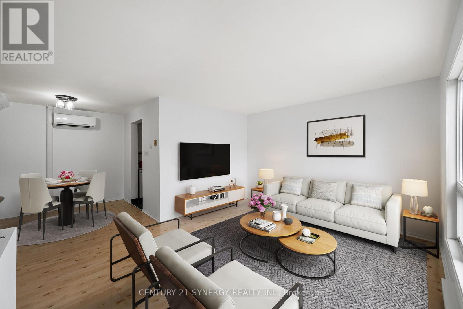 Property at 113 RENOVA PRIVATE image 4