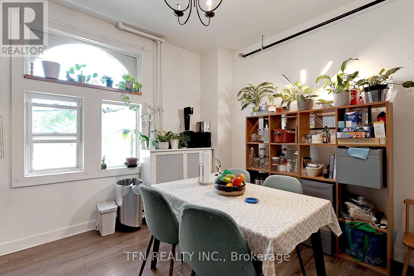 237 Gerrard Street E, Toronto (Cabbagetown-South St. James Town), Ontario  M5A 2G1 - Photo 13 - C12234089
