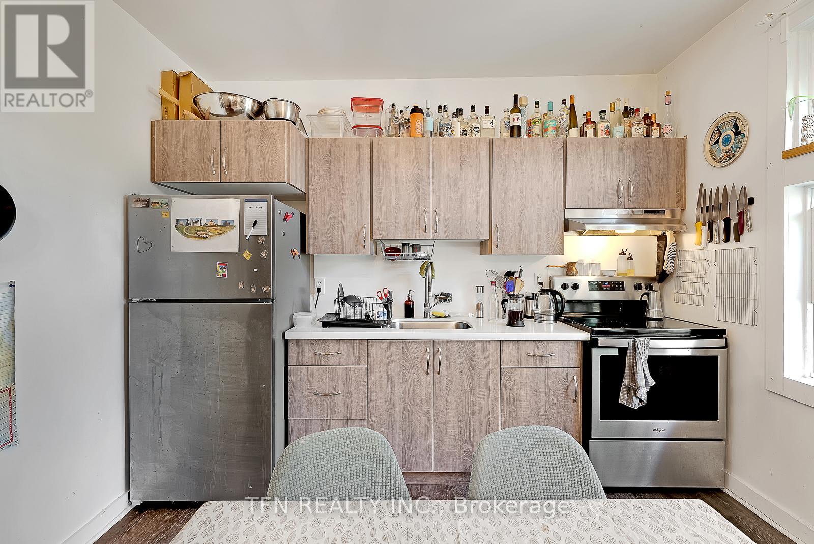 237 Gerrard Street E, Toronto (Cabbagetown-South St. James Town), Ontario  M5A 2G1 - Photo 15 - C12234089