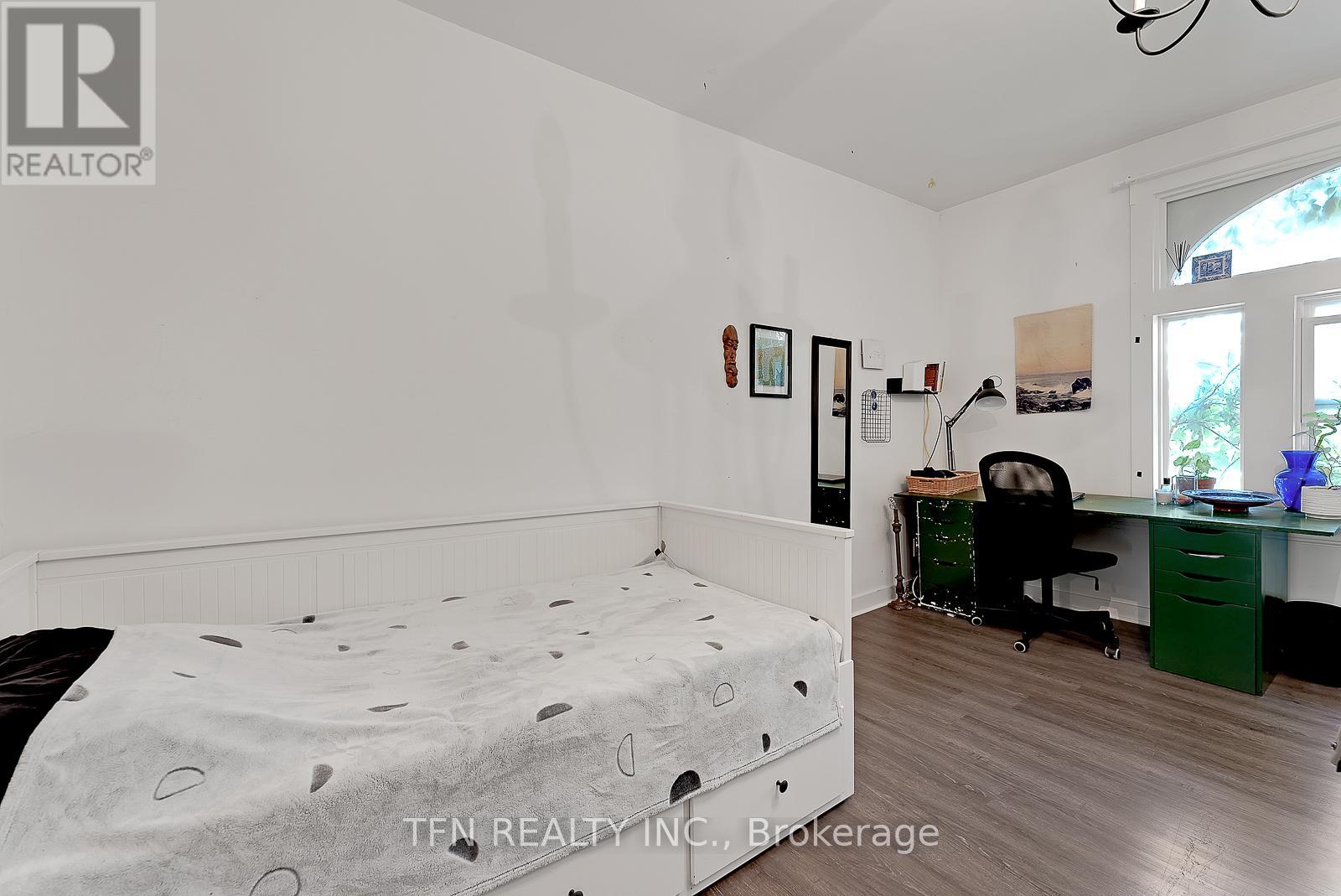 237 Gerrard Street E, Toronto (Cabbagetown-South St. James Town), Ontario  M5A 2G1 - Photo 18 - C12234089