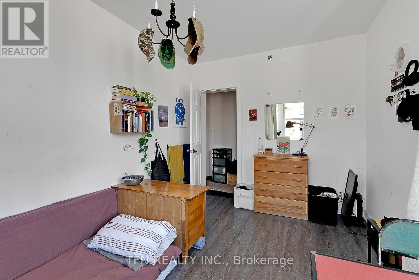 237 Gerrard Street E, Toronto (Cabbagetown-South St. James Town), Ontario  M5A 2G1 - Photo 25 - C12234089