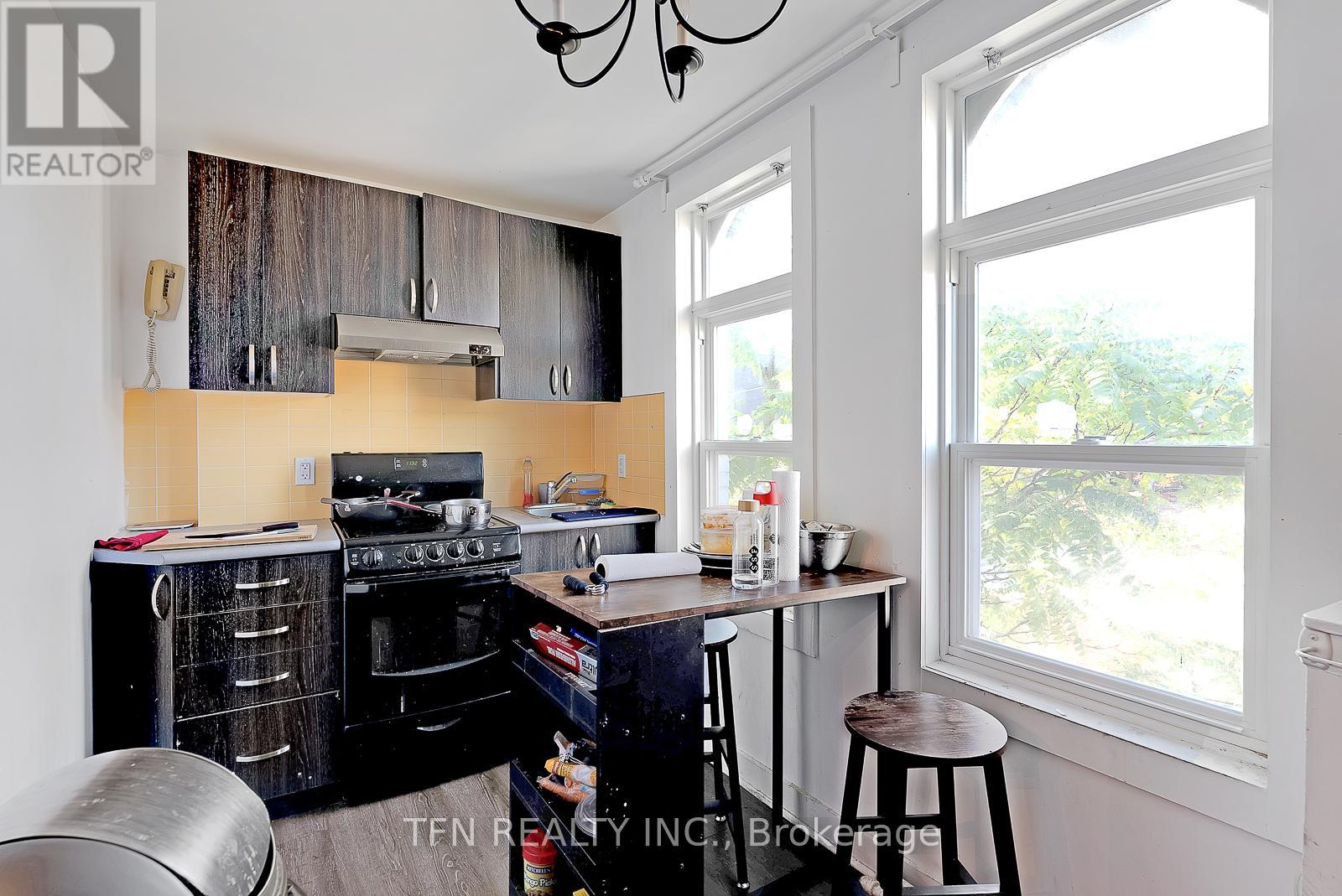 237 Gerrard Street E, Toronto (Cabbagetown-South St. James Town), Ontario  M5A 2G1 - Photo 35 - C12234089