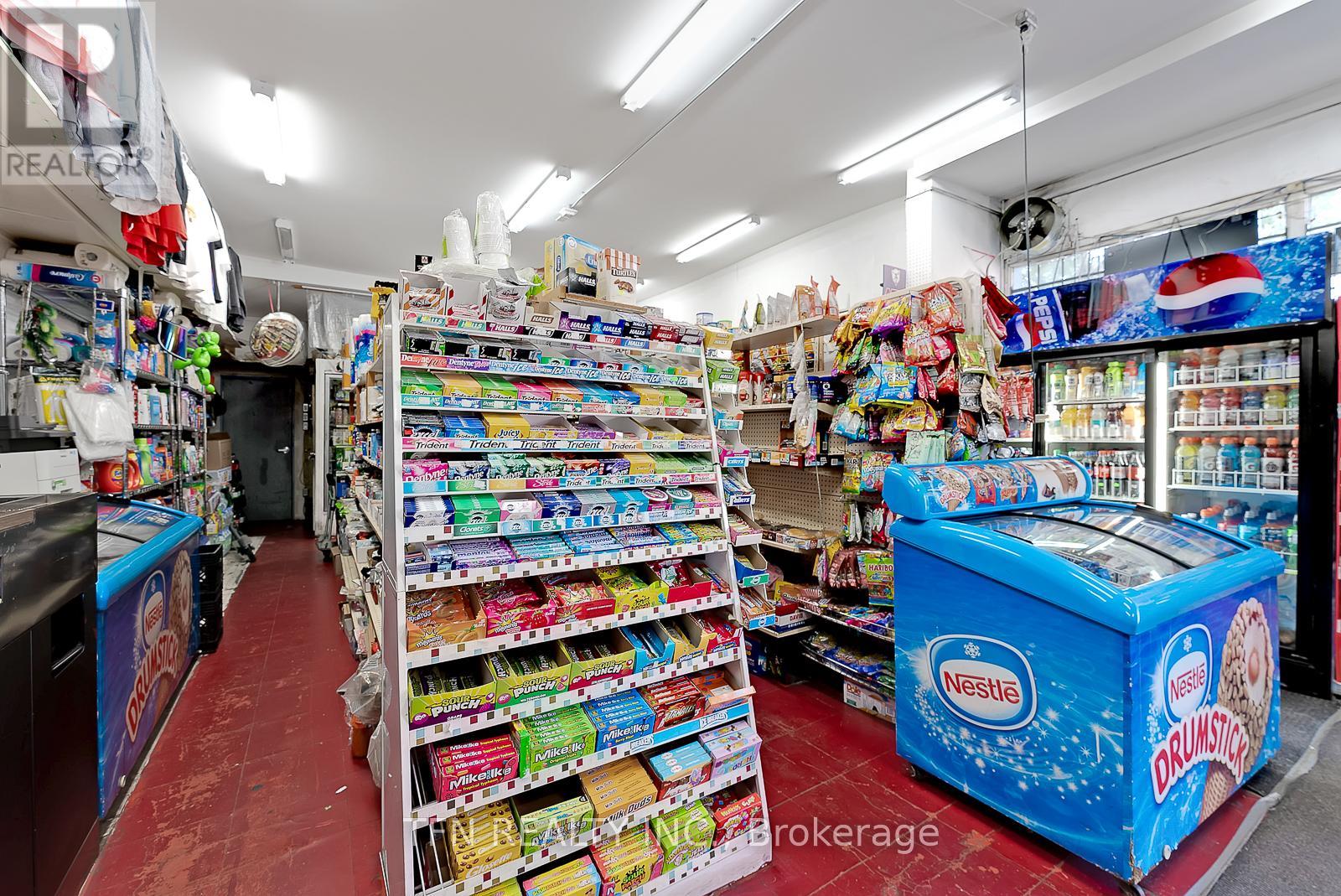 237 Gerrard Street E, Toronto (Cabbagetown-South St. James Town), Ontario  M5A 2G1 - Photo 49 - C12234089