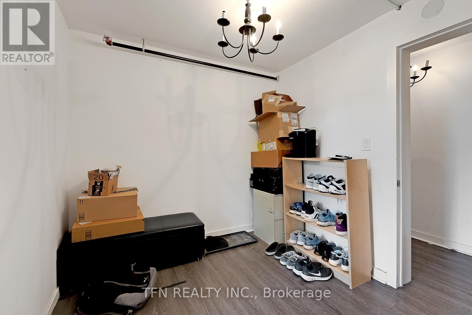 237 Gerrard Street E, Toronto (Cabbagetown-South St. James Town), Ontario  M5A 2G1 - Photo 33 - C12234098