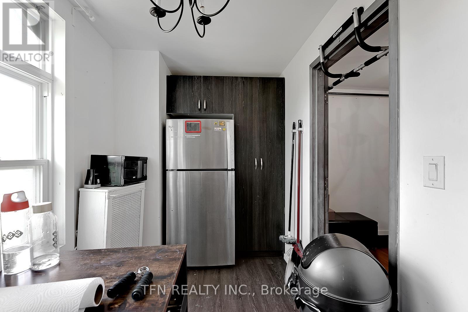 237 Gerrard Street E, Toronto (Cabbagetown-South St. James Town), Ontario  M5A 2G1 - Photo 36 - C12234098