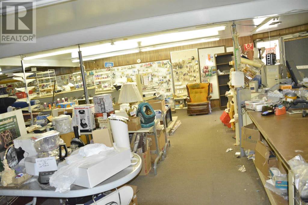 8923 94 Street, Peace River, Alberta  T8S 1E6 - Photo 4 - A2232977