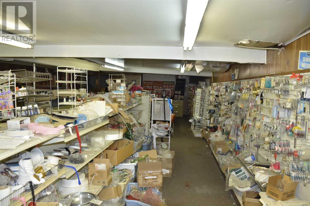 8923 94 Street, Peace River, Alberta  T8S 1E6 - Photo 5 - A2232977