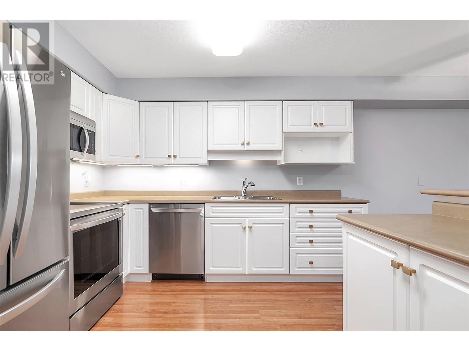 Property at 265 Froelich Road Unit# 306 image 5