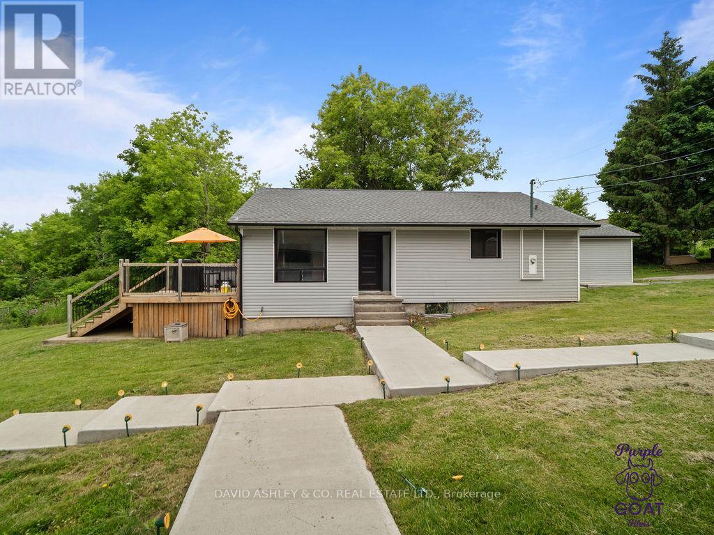 809-811 Hilmor Terrace S, Elizabethtown-Kitley, Ontario  K6V 7G3 - Photo 18 - X12234134