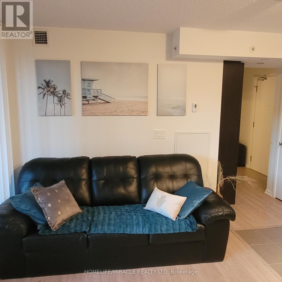 529 - 830 Lawrence Avenue W, Toronto (Yorkdale-Glen Park), Ontario  M6A 0A2 - Photo 4 - W12234173