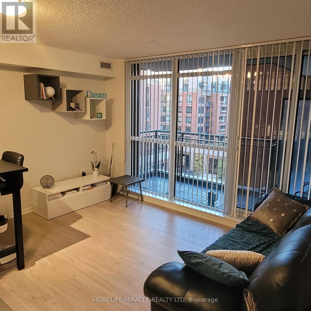 529 - 830 Lawrence Avenue W, Toronto (Yorkdale-Glen Park), Ontario  M6A 0A2 - Photo 7 - W12234173
