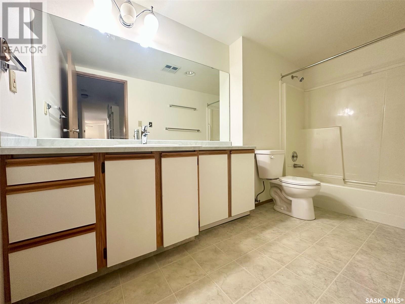 101 1002 108th Street, North Battleford, Saskatchewan  S9A 2A9 - Photo 14 - SK009433