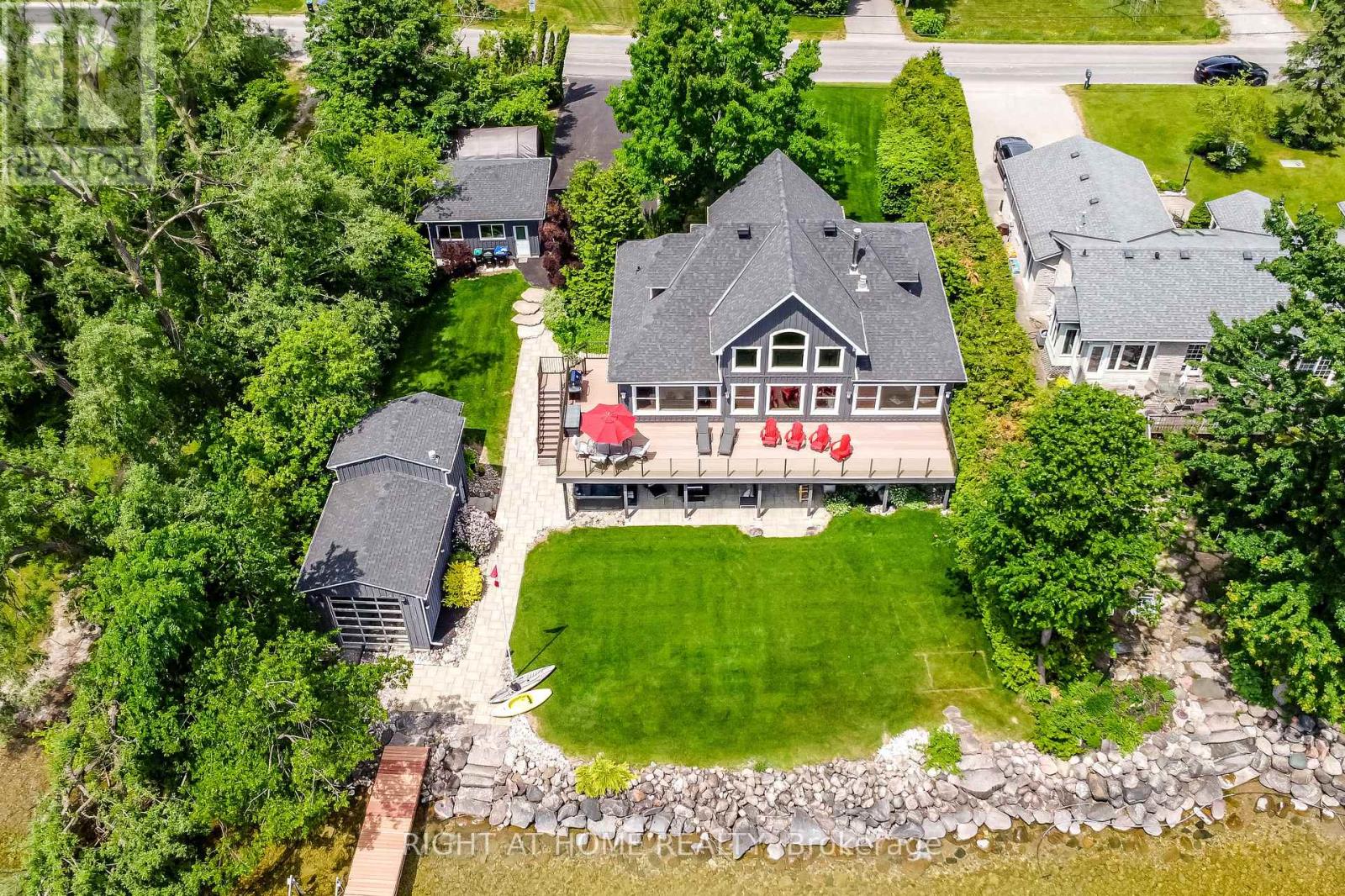 21 Lakeshore Road E, Oro-Medonte, Ontario  L0L 2E0 - Photo 48 - S12234192