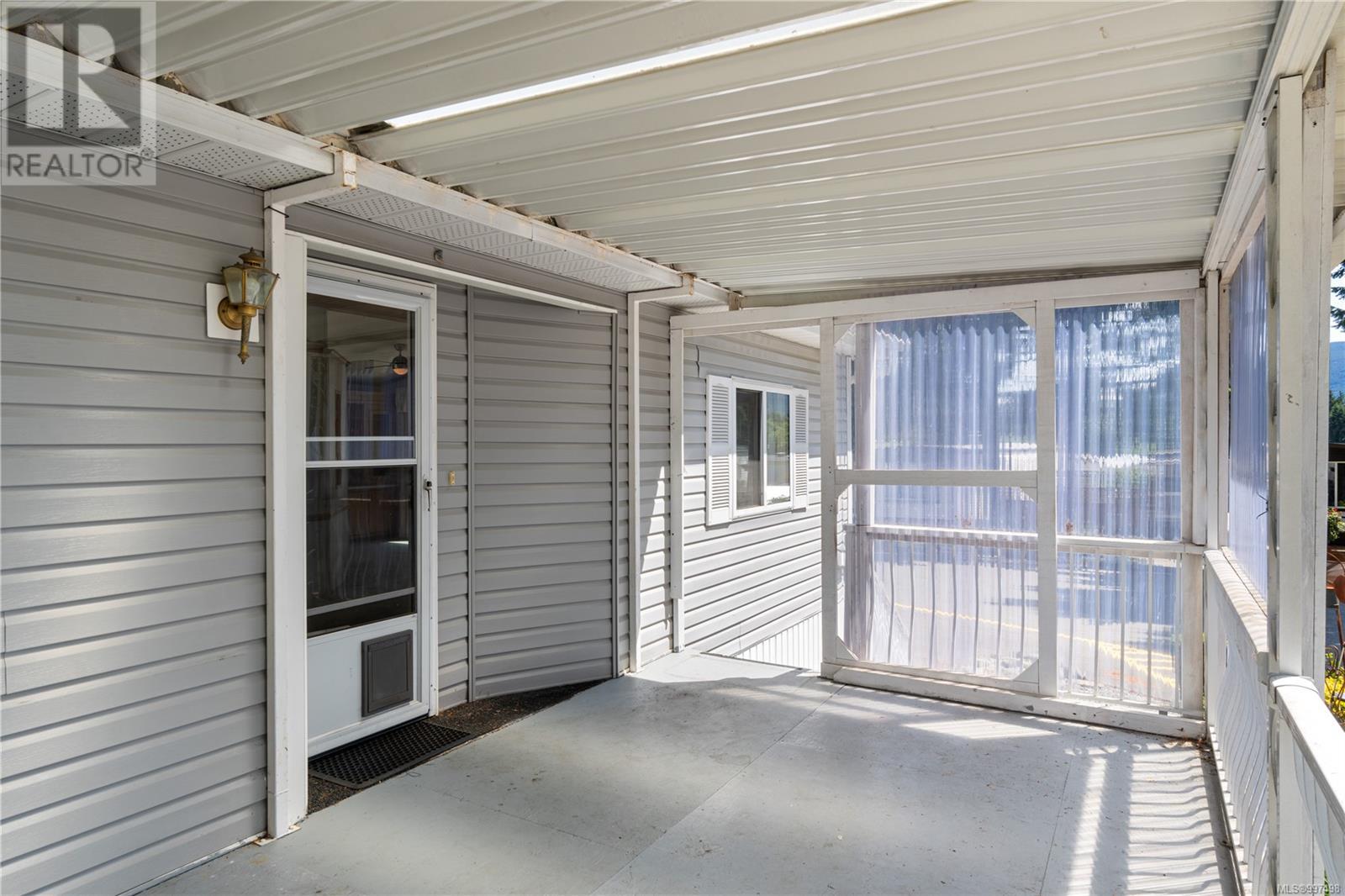 Property at 33 5854 Turner Rd image 2