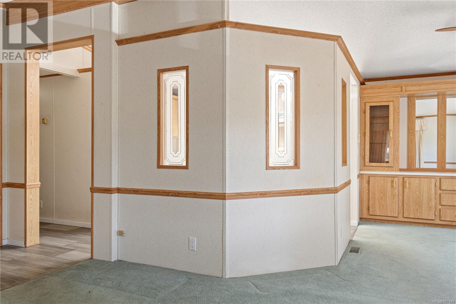 Property at 33 5854 Turner Rd image 5