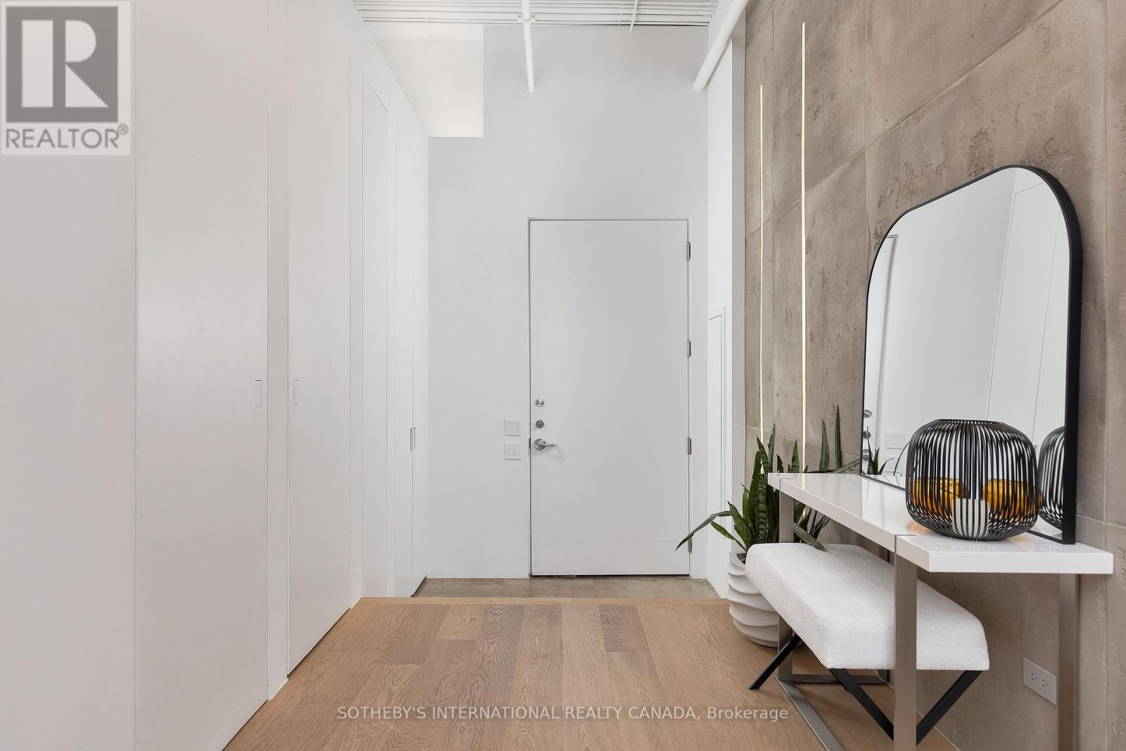 Property at 702 - 90 SUMACH STREET image 4