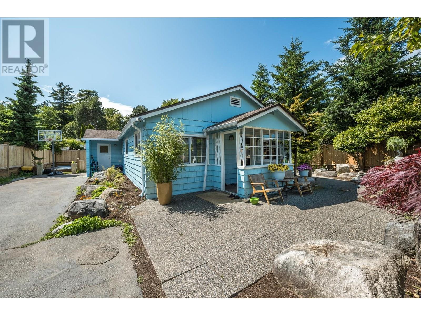 77 66A STREET, delta, British Columbia V4L1M3