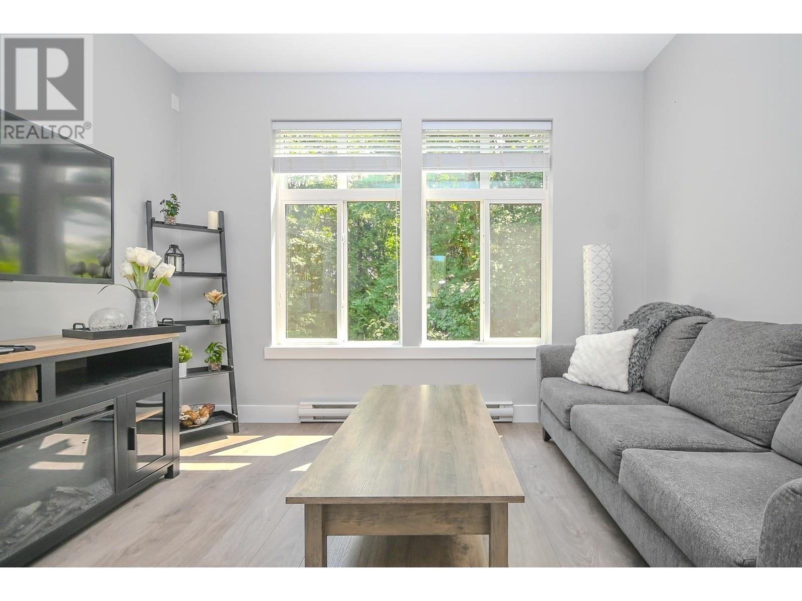 Property at 51 24108 104 AVENUE AVENUE image 2