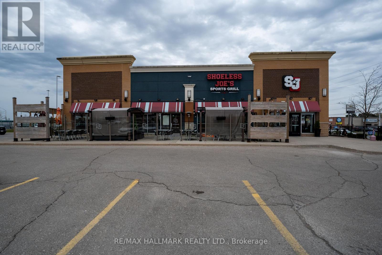 800 Main Street E, Milton, Ontario  L9T 0J4 - Photo 2 - W12234223