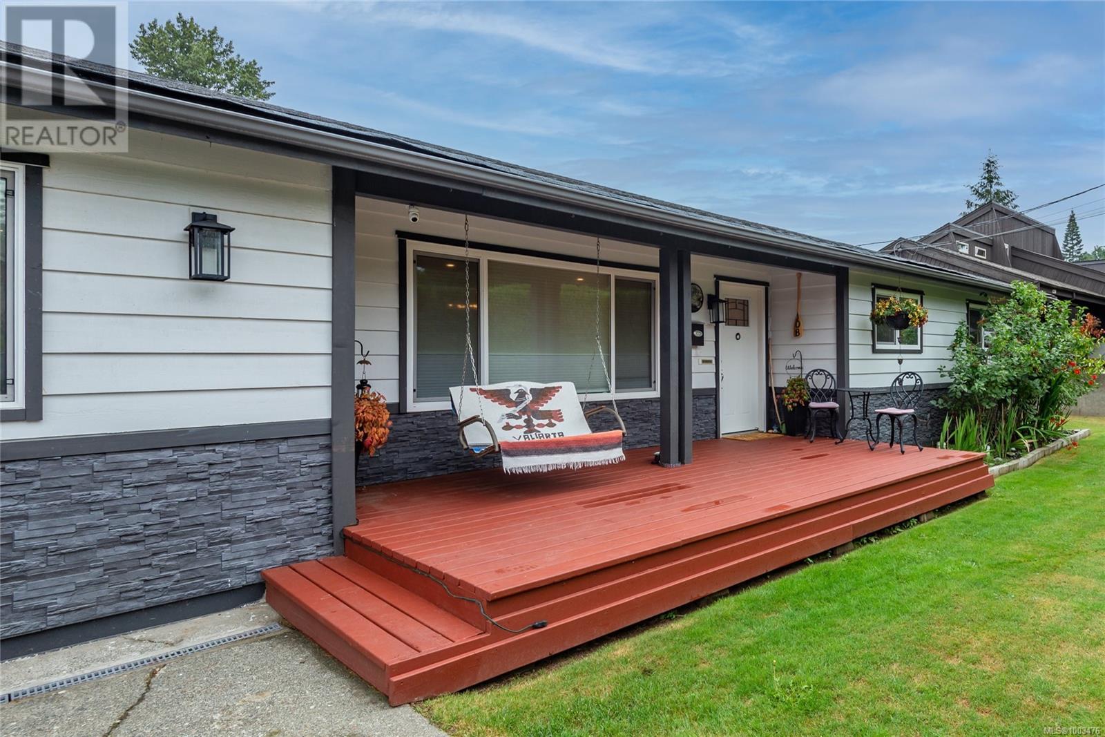 Property at 108 McPhedran Rd image 2