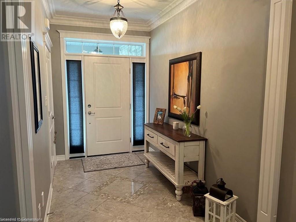 Property at 54 ANGLER Avenue image 4