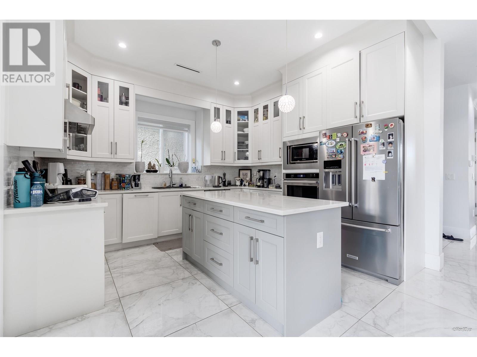 5874 Battison Street, Vancouver, British Columbia  V5R 4M8 - Photo 6 - R3017309