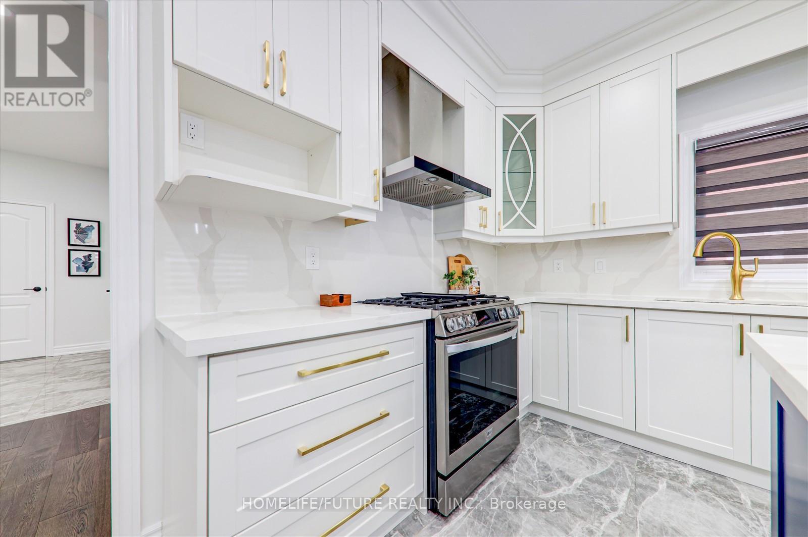 556 Highglen Avenue, Markham (Middlefield), Ontario  L3S 4N3 - Photo 12 - N12234275