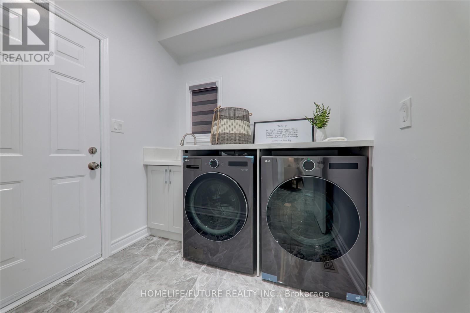 556 Highglen Avenue, Markham (Middlefield), Ontario  L3S 4N3 - Photo 20 - N12234275