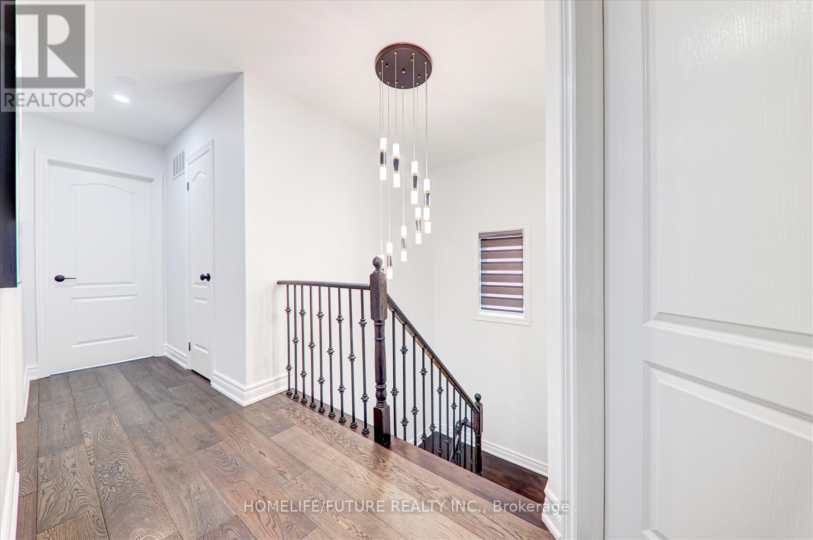 556 Highglen Avenue, Markham (Middlefield), Ontario  L3S 4N3 - Photo 22 - N12234275