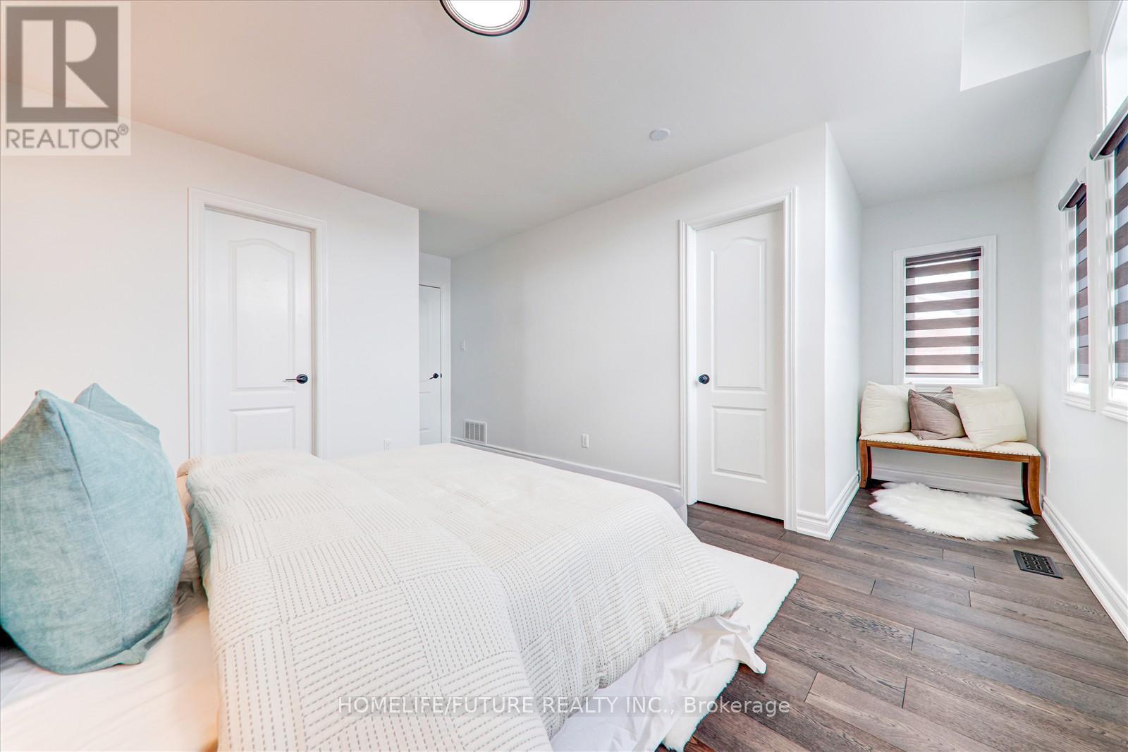 556 Highglen Avenue, Markham (Middlefield), Ontario  L3S 4N3 - Photo 25 - N12234275