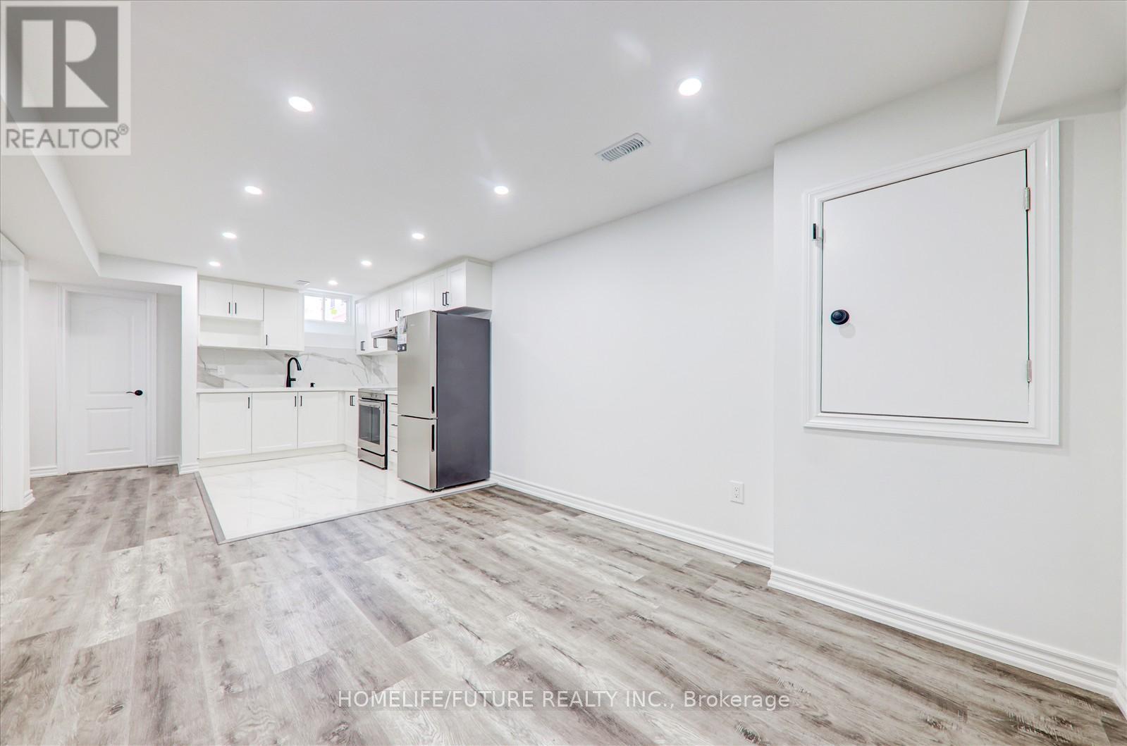 556 Highglen Avenue, Markham (Middlefield), Ontario  L3S 4N3 - Photo 38 - N12234275