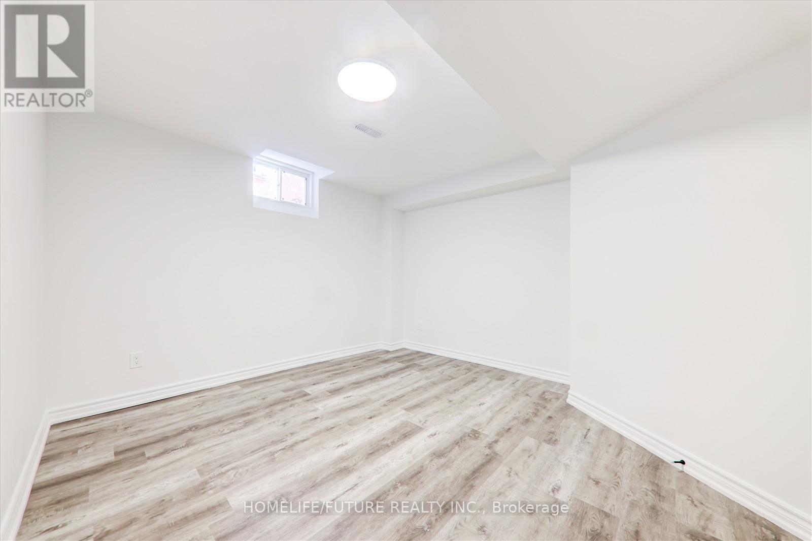 556 Highglen Avenue, Markham (Middlefield), Ontario  L3S 4N3 - Photo 41 - N12234275