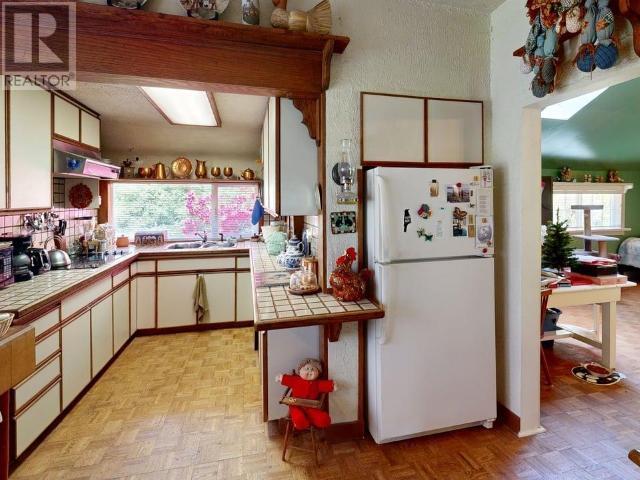 12123 Scotch Fir Point Rd, Powell River, British Columbia  V8A 0M4 - Photo 29 - 19080