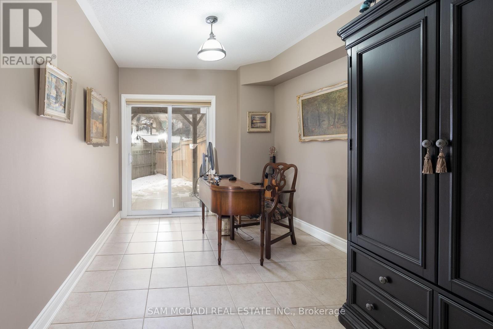 Property at 29 PREMIUM WAY image 5