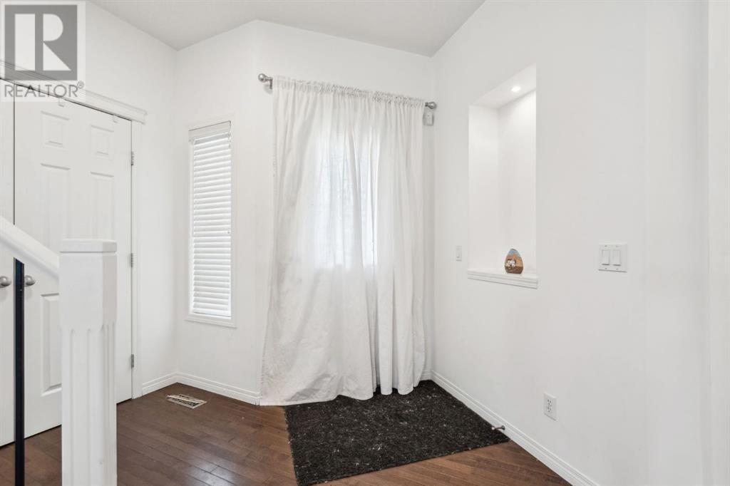 Property at 381 Kincora Glen Rise NW image 4