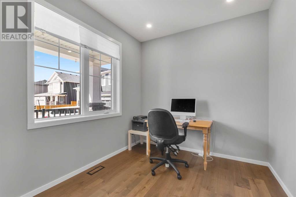 Property at 169 Carringwood Close NW image 5