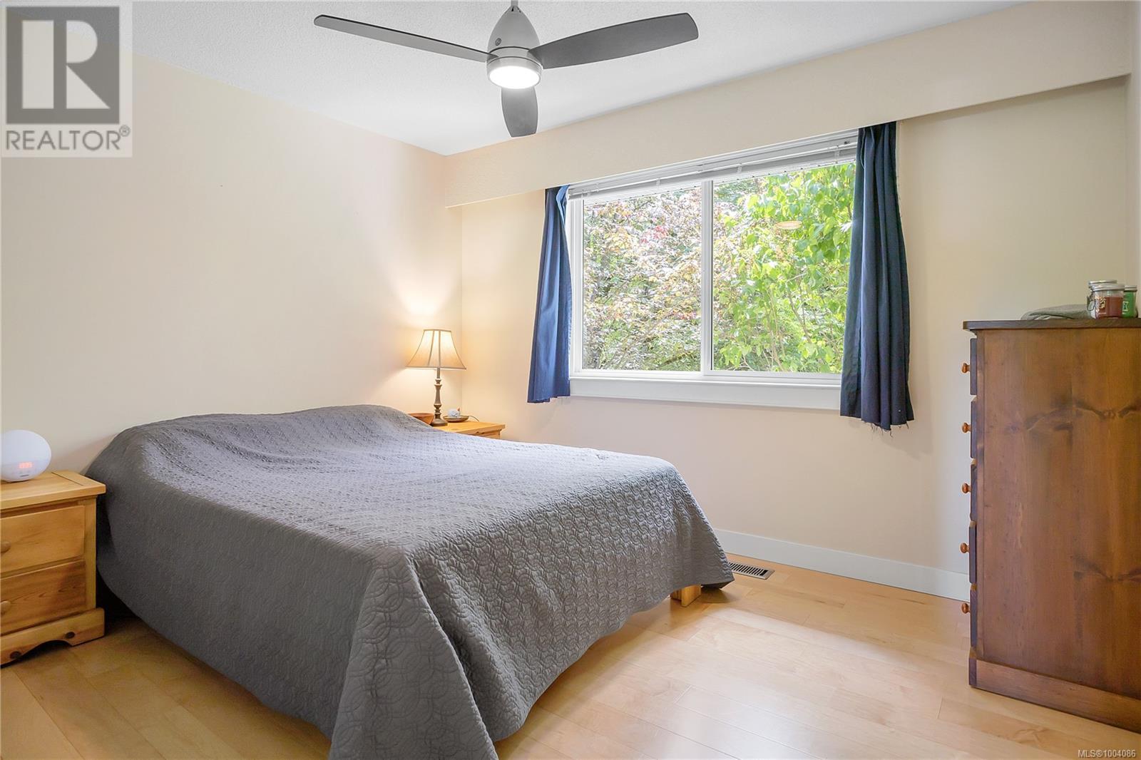 Property at 3659 Norwell Dr image 5