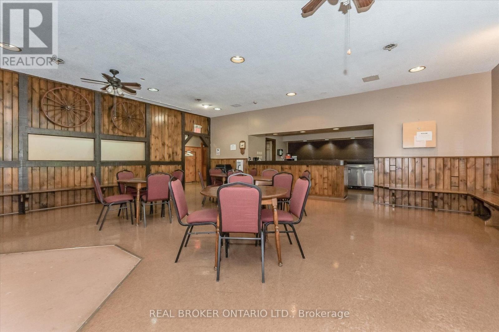 2 Elm Place, Centre Wellington, Ontario  N1M 2W5 - Photo 33 - X12234352