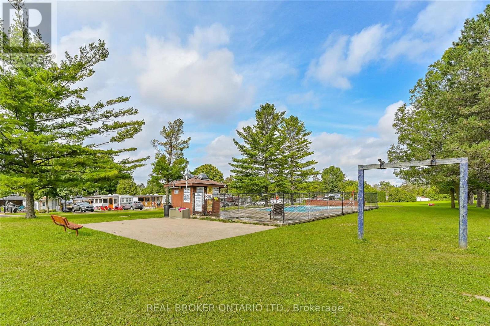 2 Elm Place, Centre Wellington, Ontario  N1M 2W5 - Photo 39 - X12234352