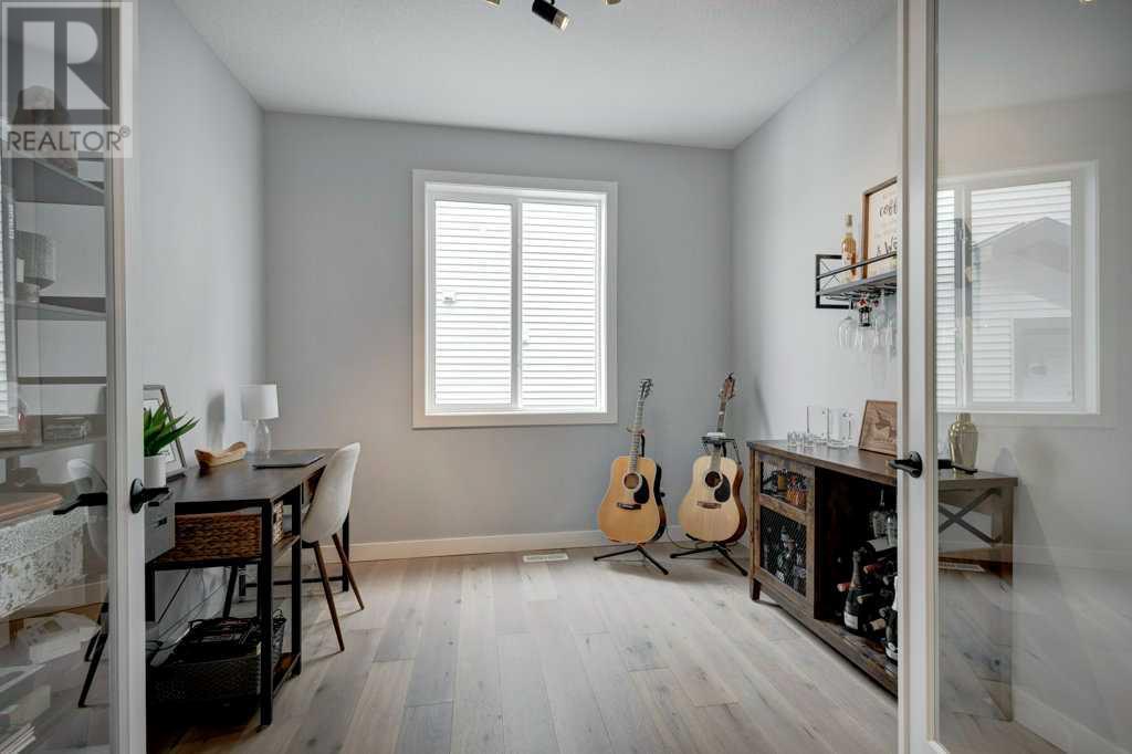 Property at 403 Precedence Hill image 3