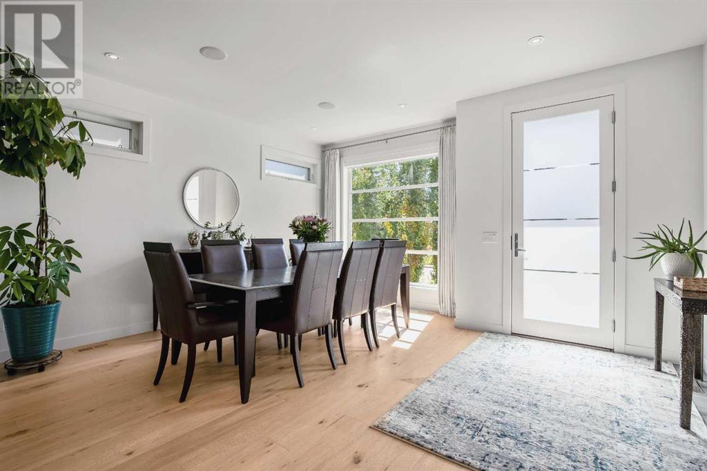 Property at 2136 53 Avenue SW image 4