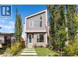 2136 53 Avenue SW North Glenmore Park