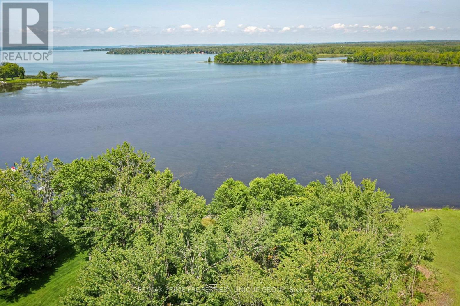 204 Bayshore Drive, Ramara, Ontario  L0K 1B0 - Photo 6 - S12206090