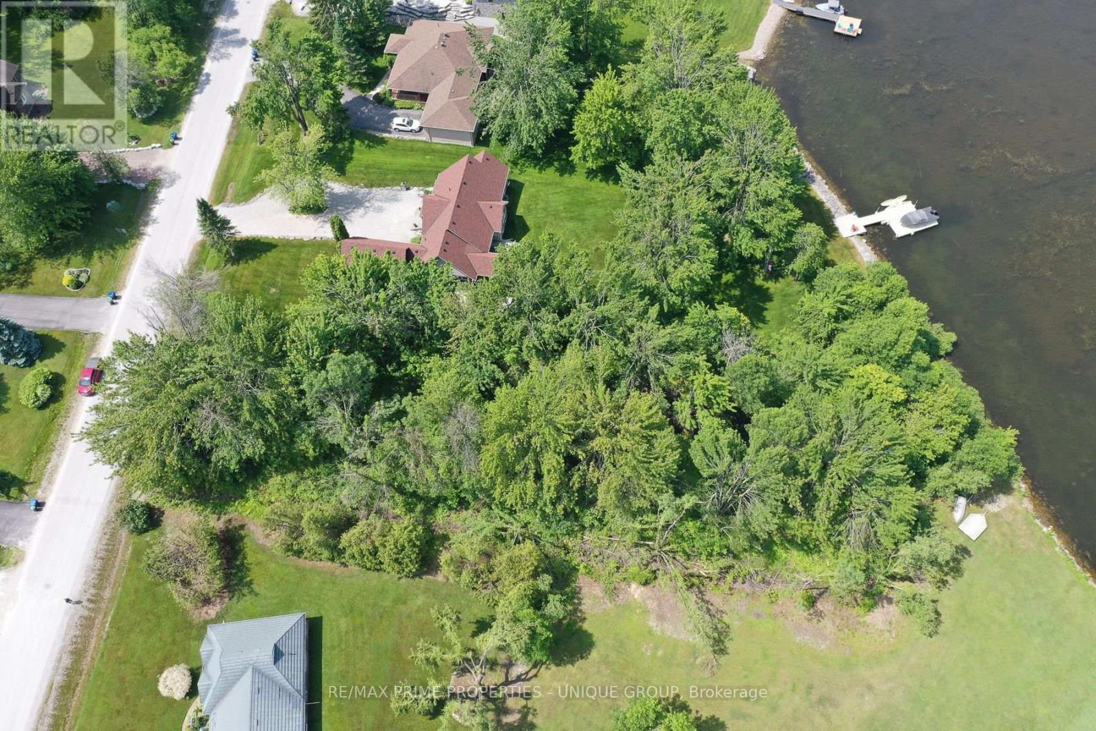 204 Bayshore Drive, Ramara, Ontario  L0K 1B0 - Photo 9 - S12206090
