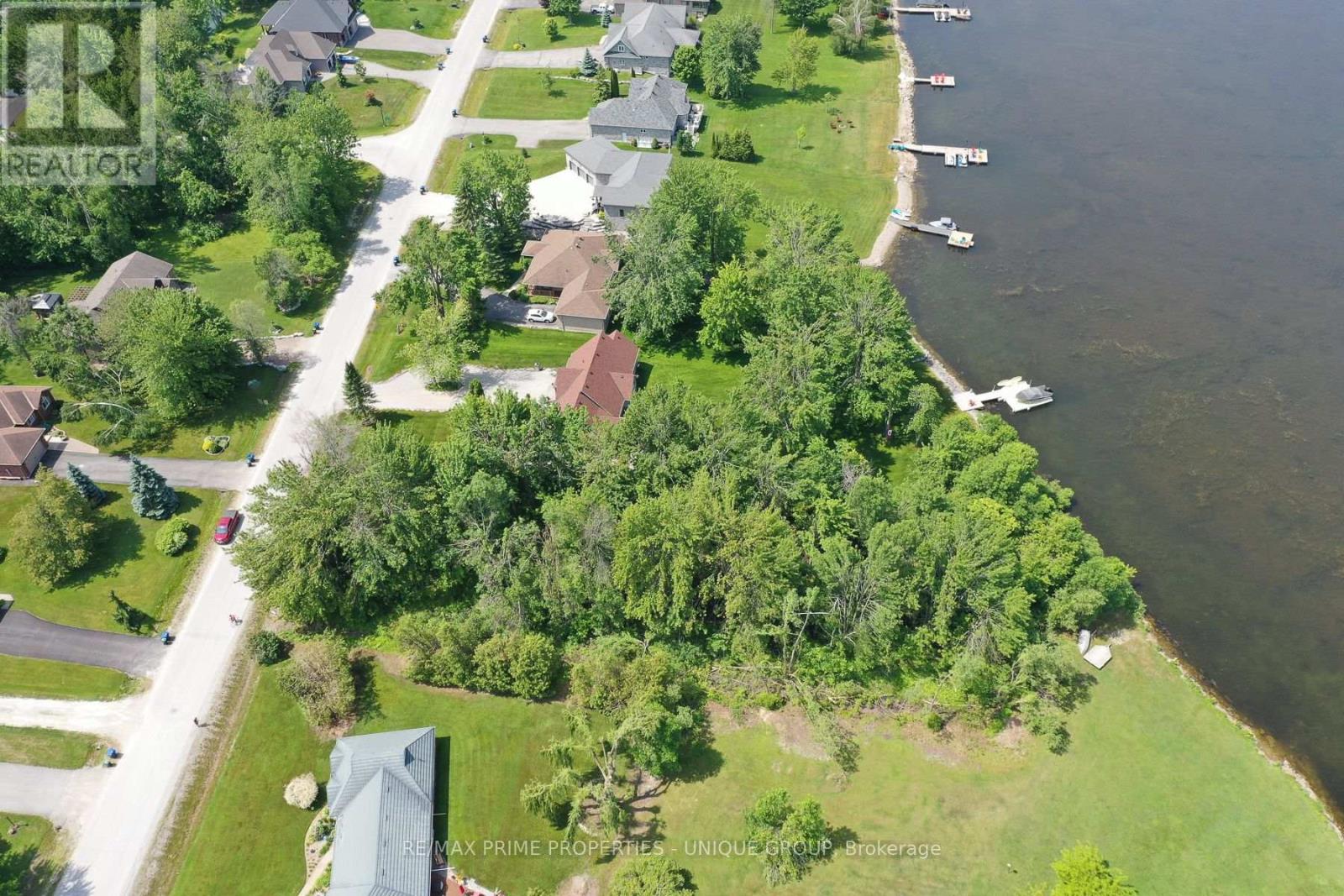 204 Bayshore Drive, Ramara, Ontario  L0K 1B0 - Photo 7 - S12206090