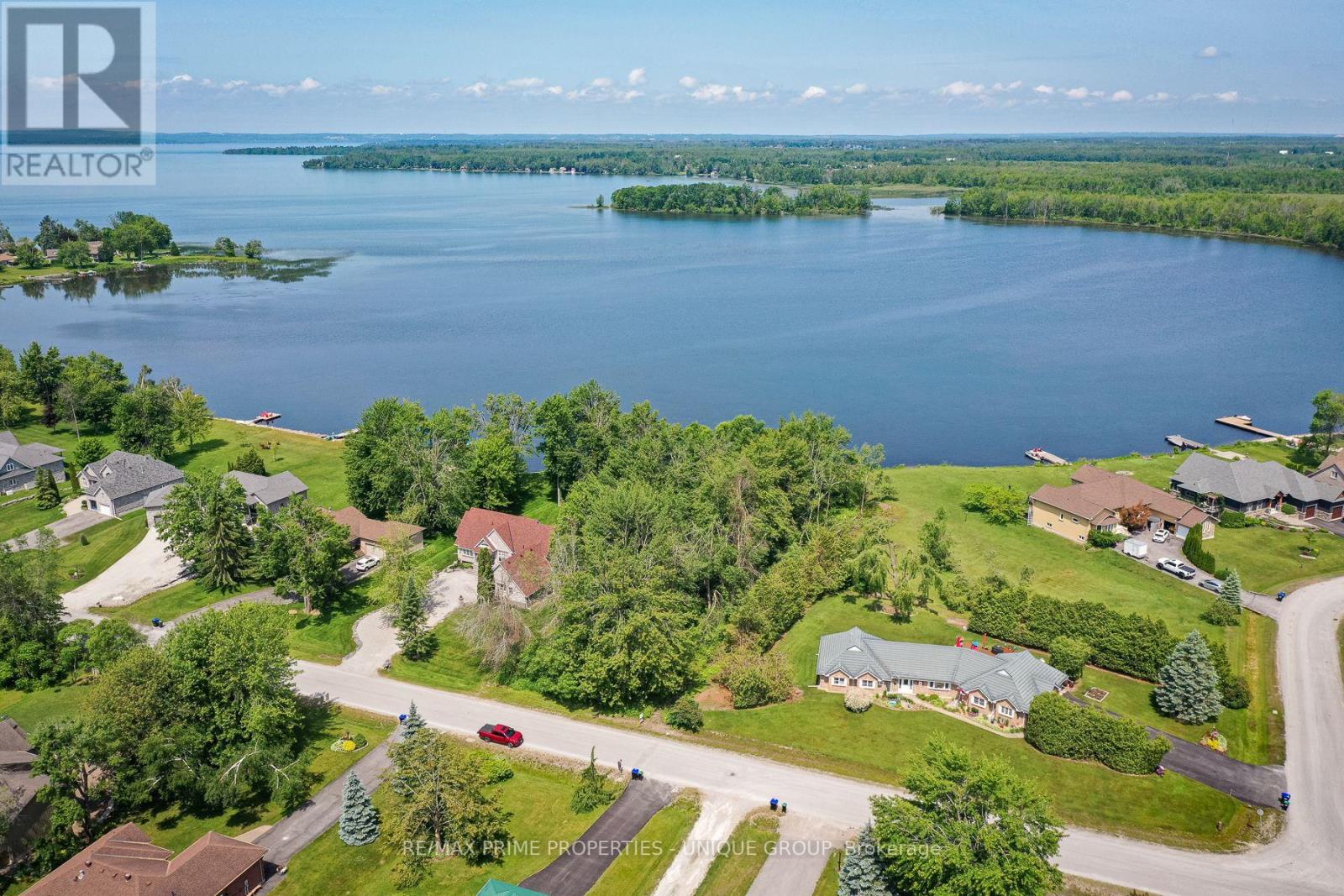 204 Bayshore Drive, Ramara, Ontario  L0K 1B0 - Photo 5 - S12206090