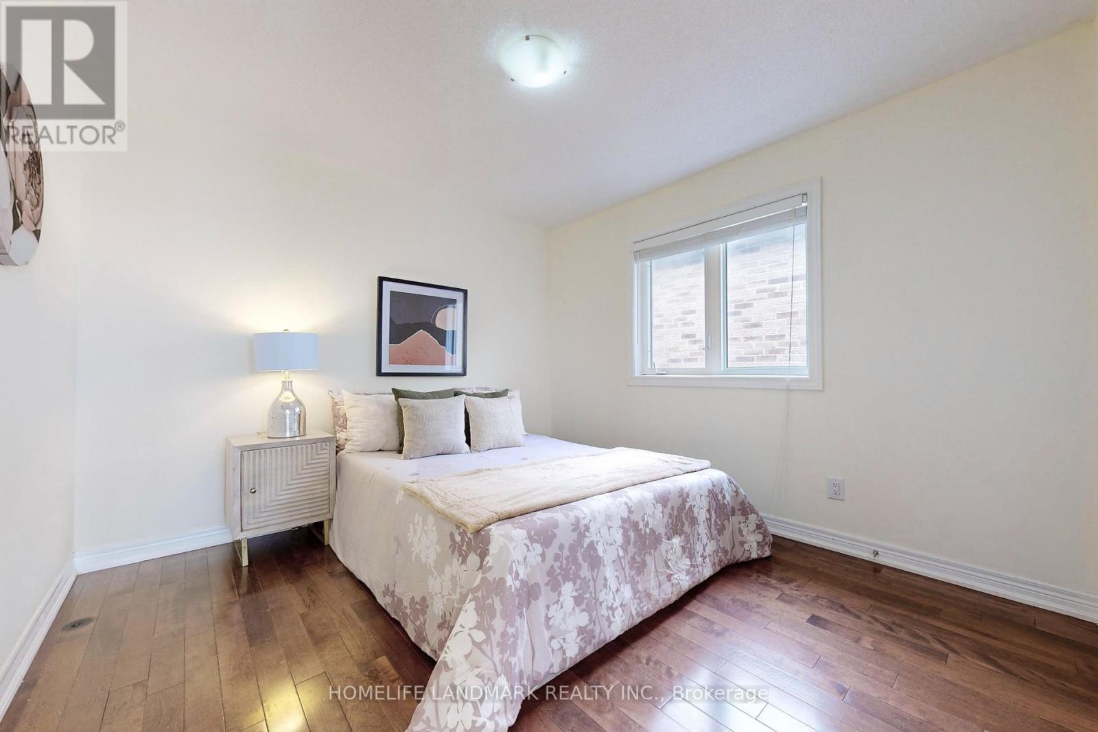52 Chelsea Crescent, Bradford West Gwillimbury (Bradford), Ontario  L3Z 0J7 - Photo 25 - N12234402