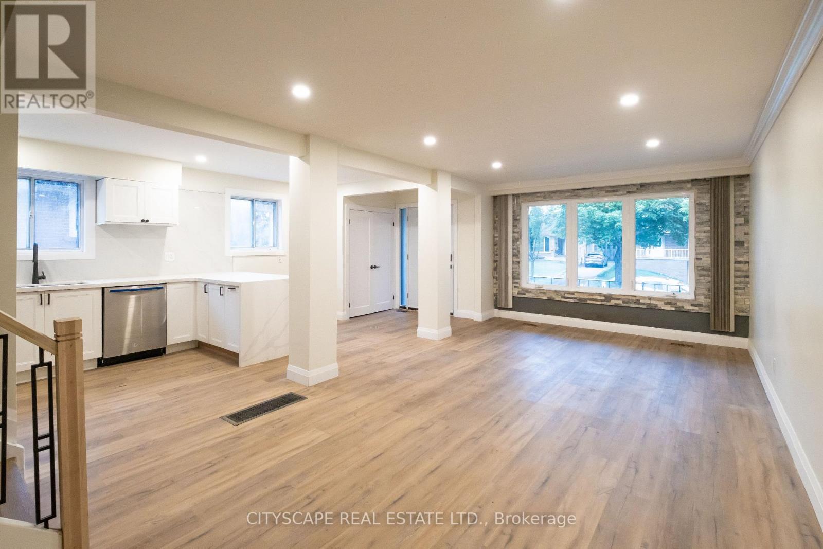 Property at 48 CLAYHALL CRESCENT image 3