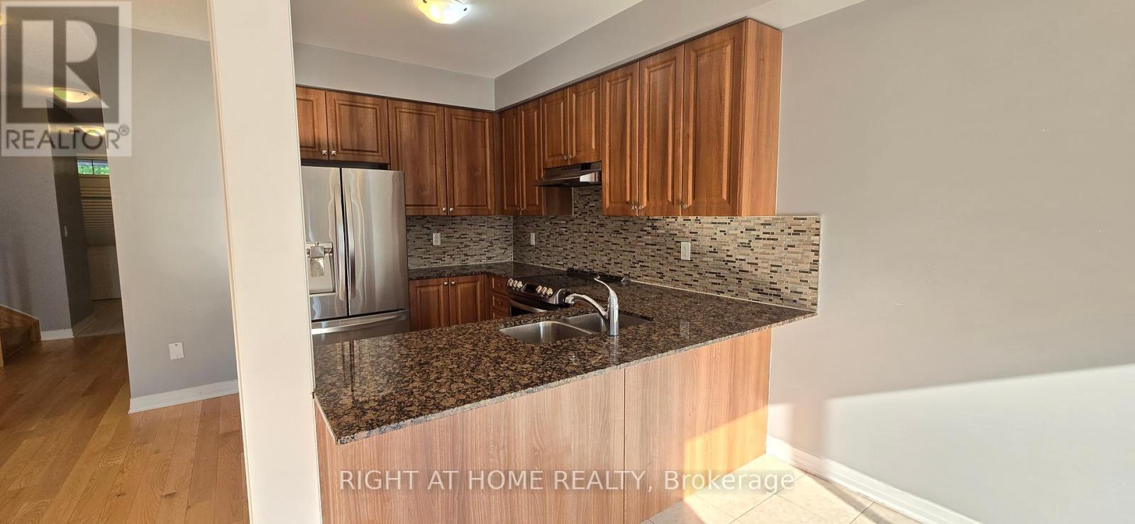 80 Leeson Street, East Luther Grand Valley (Grand Valley), Ontario  L0N 1G0 - Photo 4 - X12207915